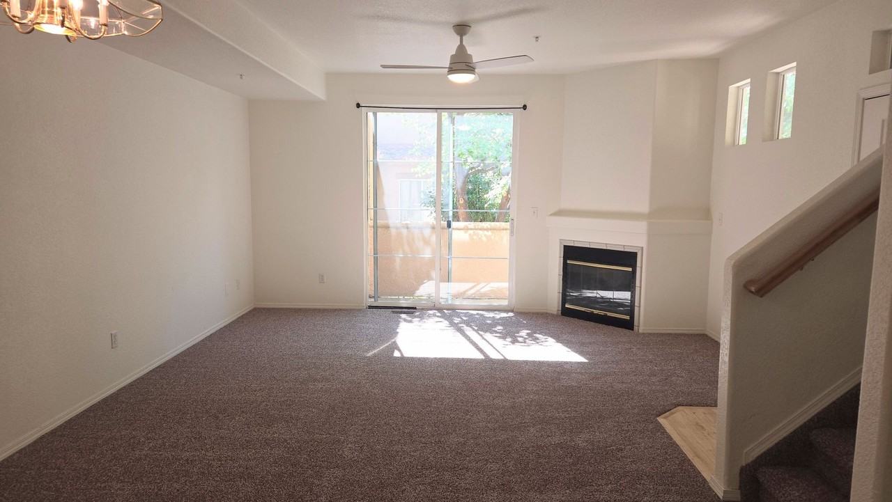 3263 Apogee Vw - Photo 3 of 21