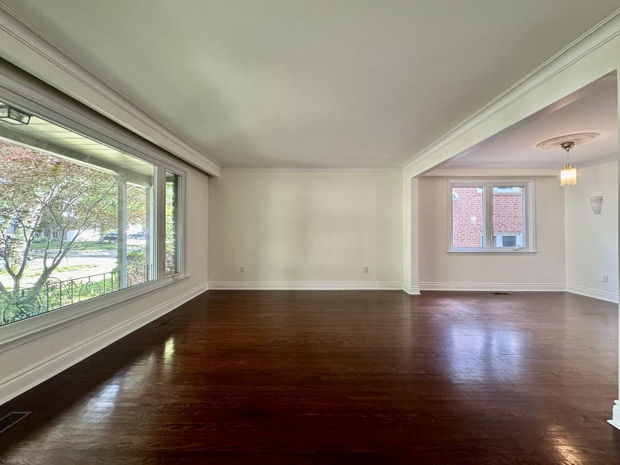 15 Foursome Crescent - Photo 2 of 24