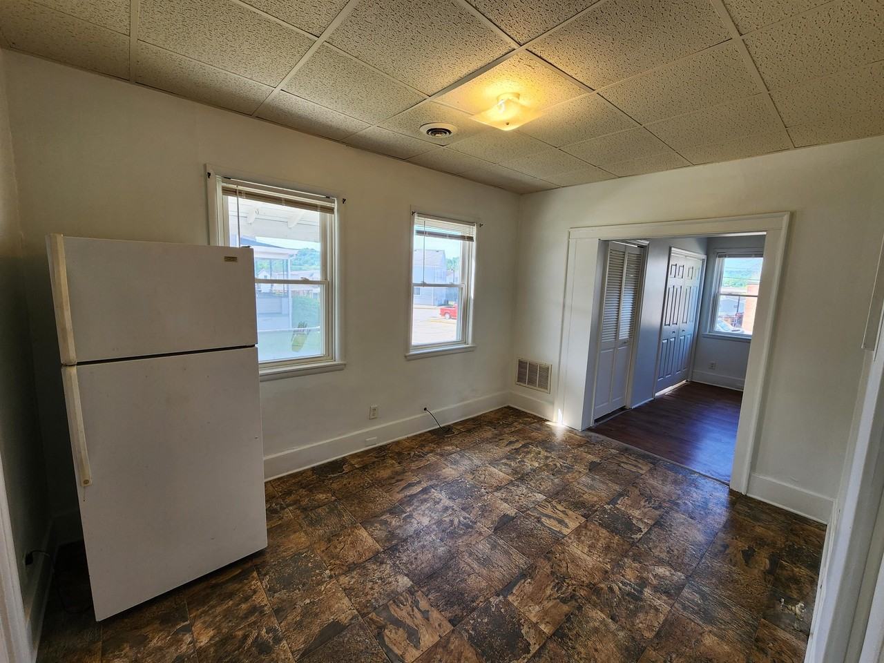 509 Short St #1 - Photo 3 of 8