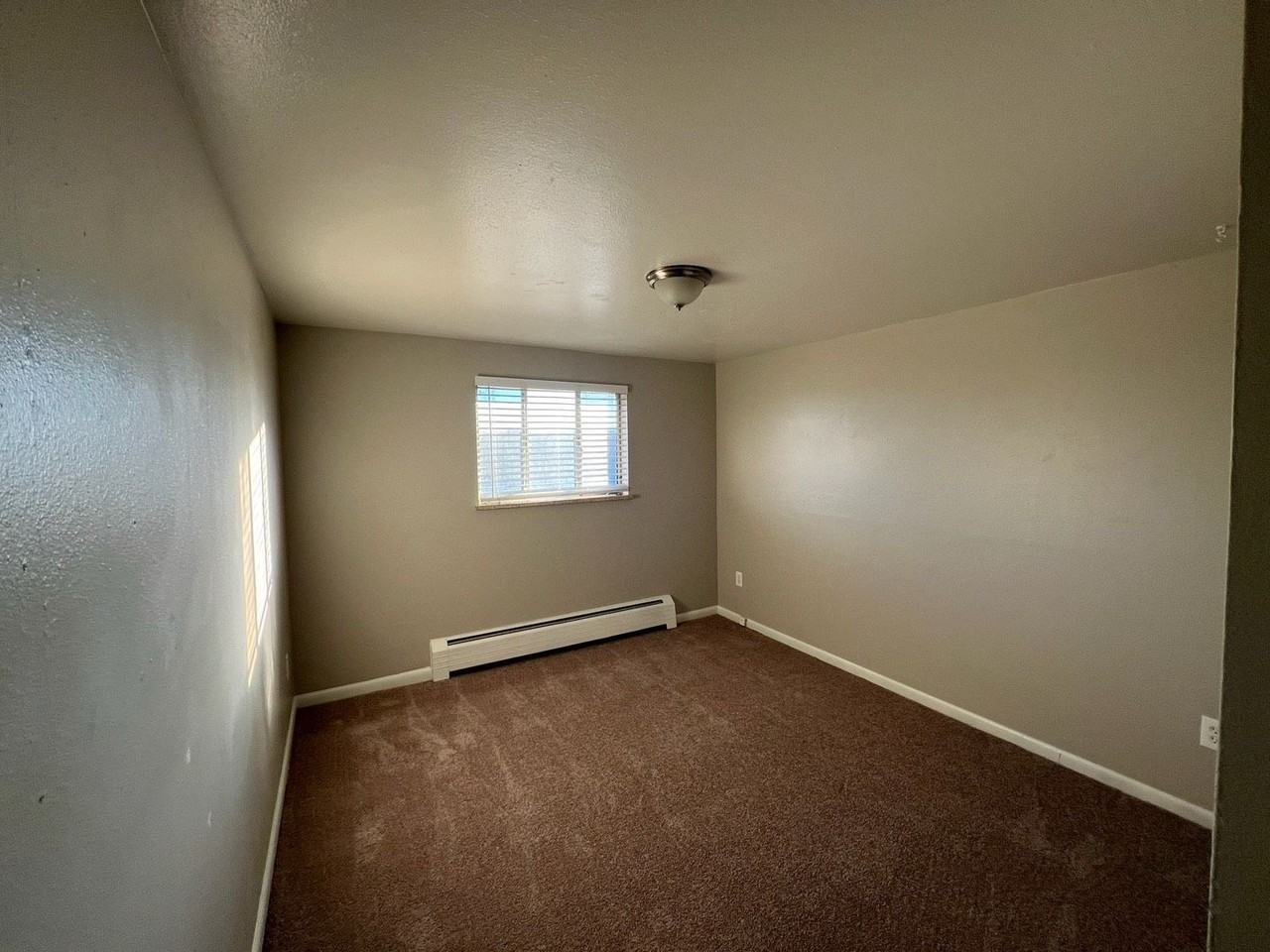 1160-1198 S Allison St - Photo 4 of 12