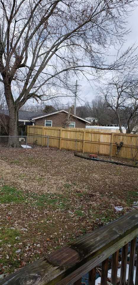 614 Des Moines Dr - Photo 3 of 14