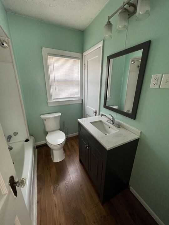 218 Powers St - Photo 2 of 31