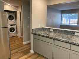 featured image of 1175 Glenda Way