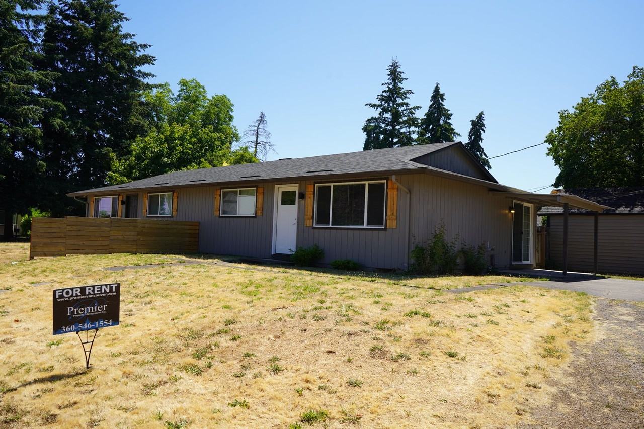 r811e37tthstv - Photo 2 of 15