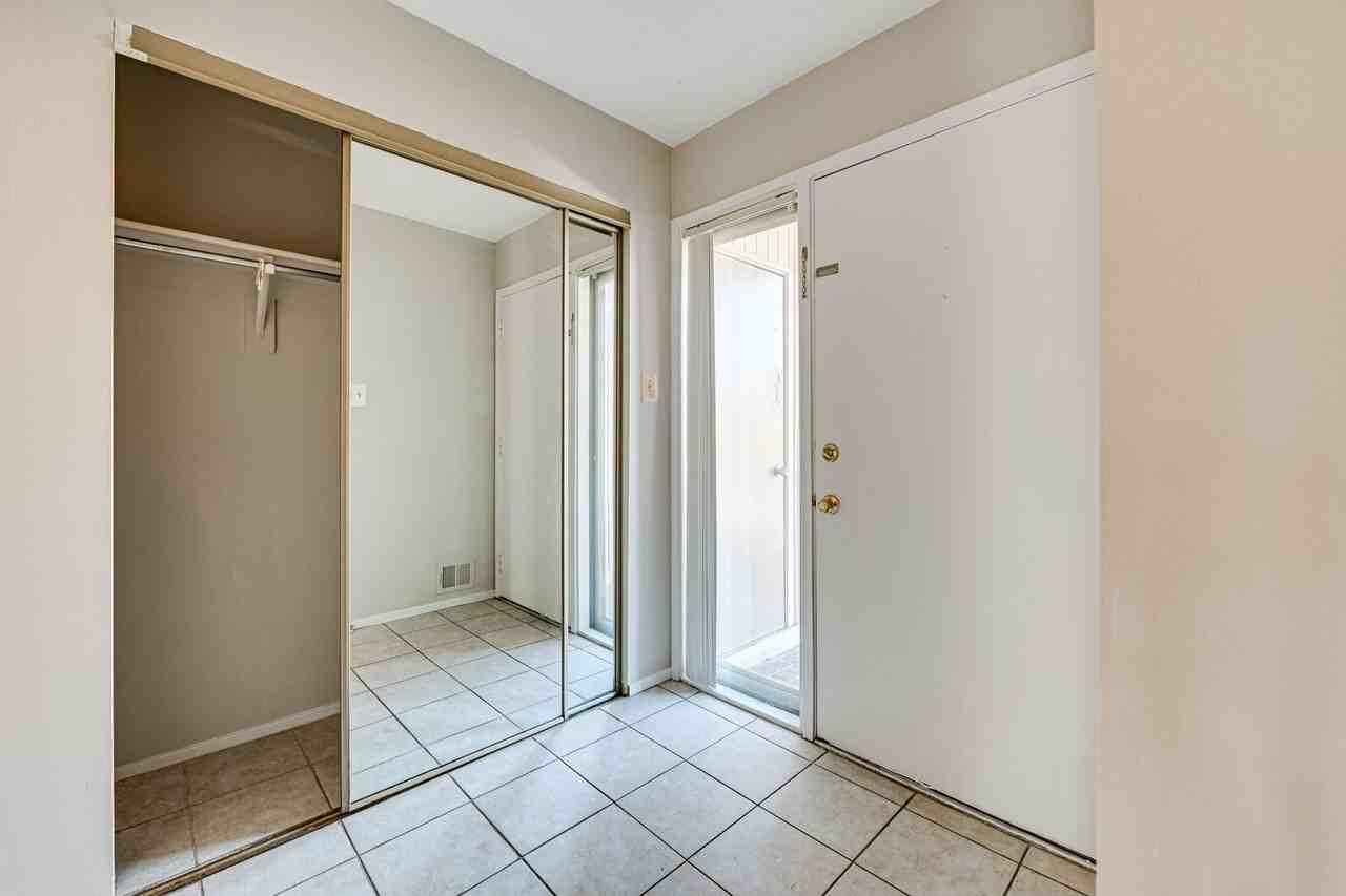 1727 Cy Ct - Photo 3 of 50