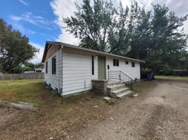 featured image of 1005 S Shoshone St