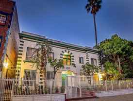 san2737 - Photo 1 of 1