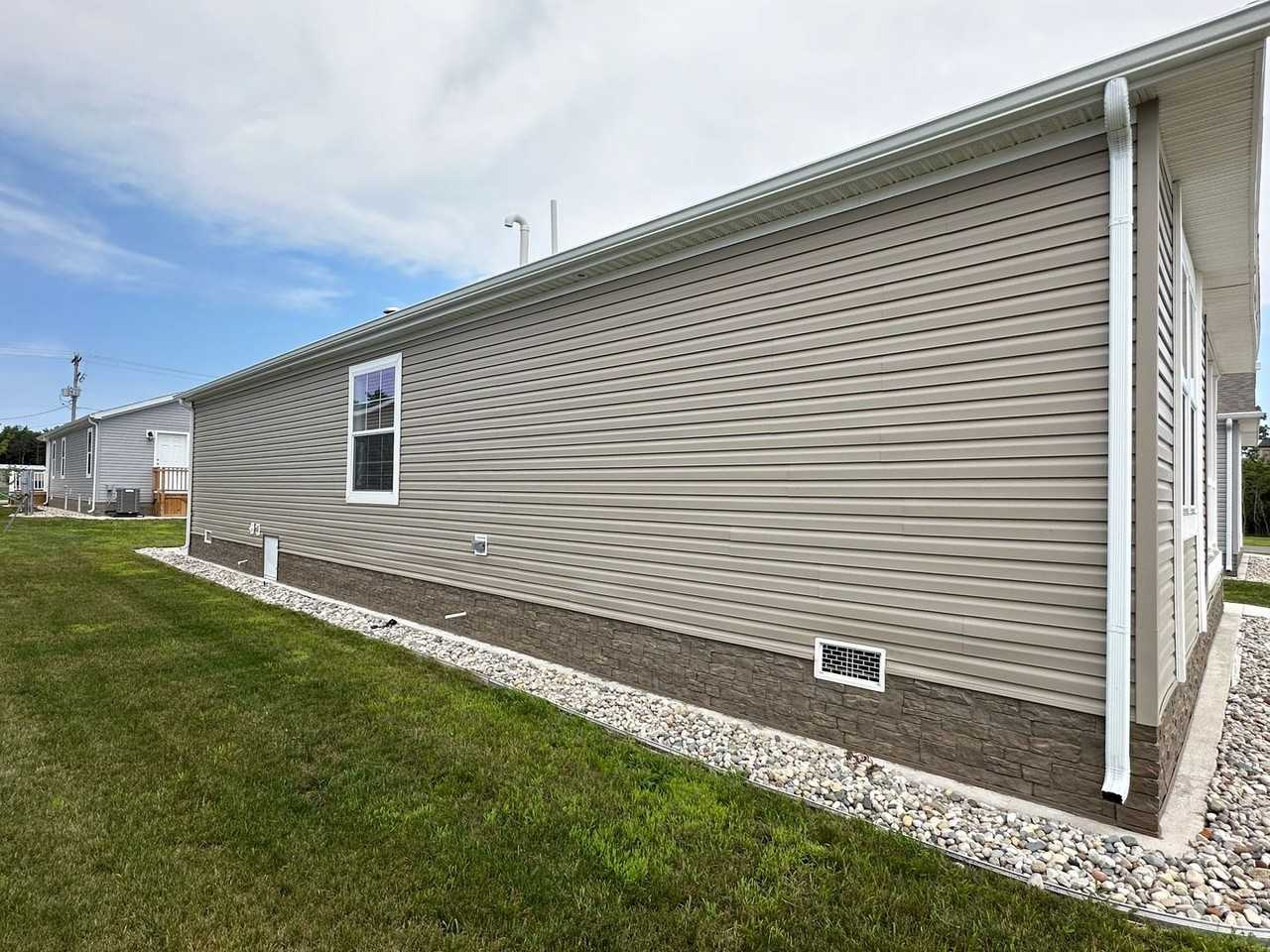 1283 E Ellis Rd Lot 14 - Photo 3 of 18