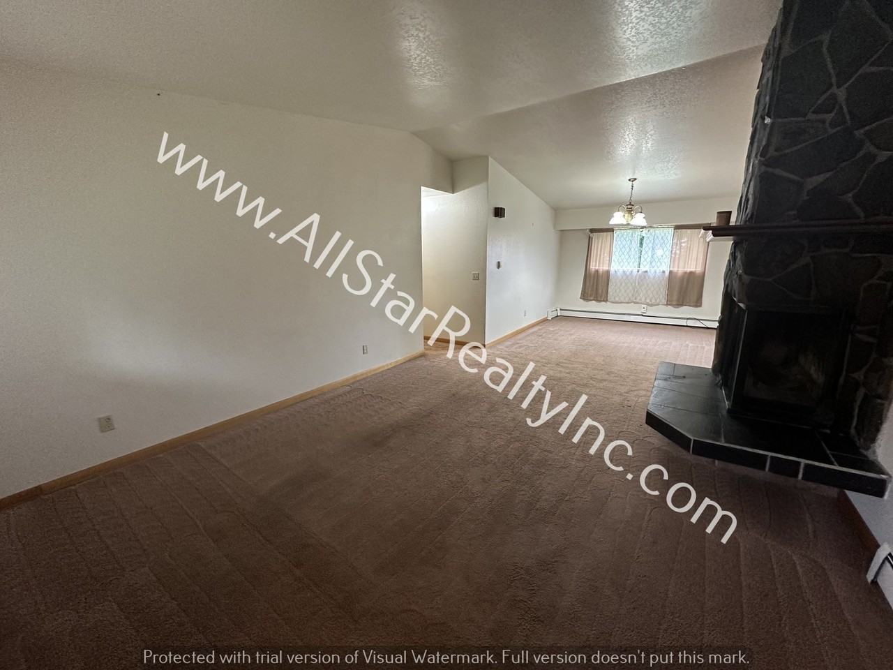 4963 E 6th Ave - Photo 3 of 19