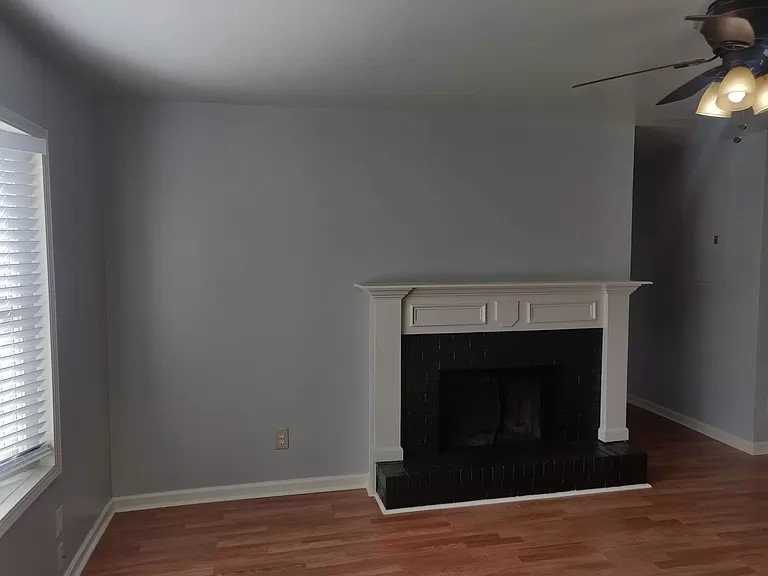 843 Garden Walk Blvd Apt A - Photo 2 of 5