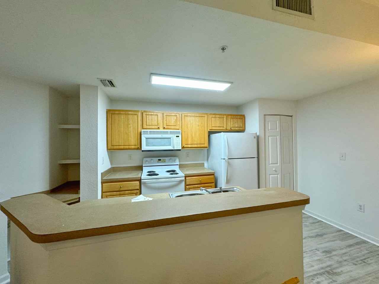 420 S Villa San Marco Dr #202 - Photo 6 of 17