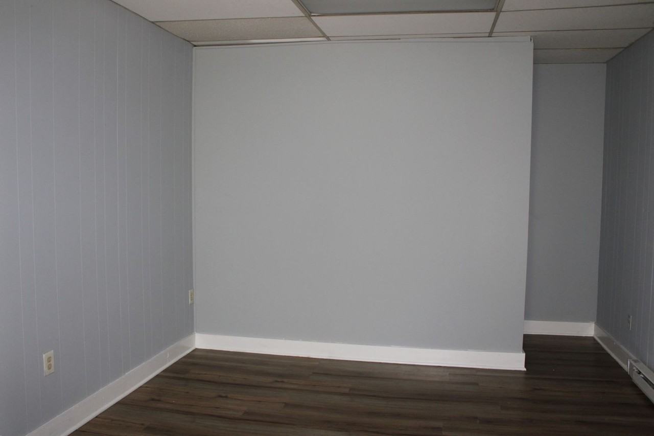 376 W Main St - Photo 3 of 12