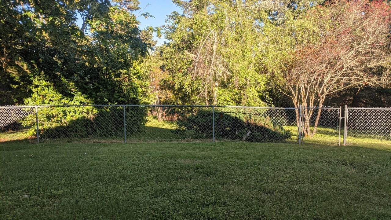 2386 Sw Elmwood Dr - Photo 2 of 12