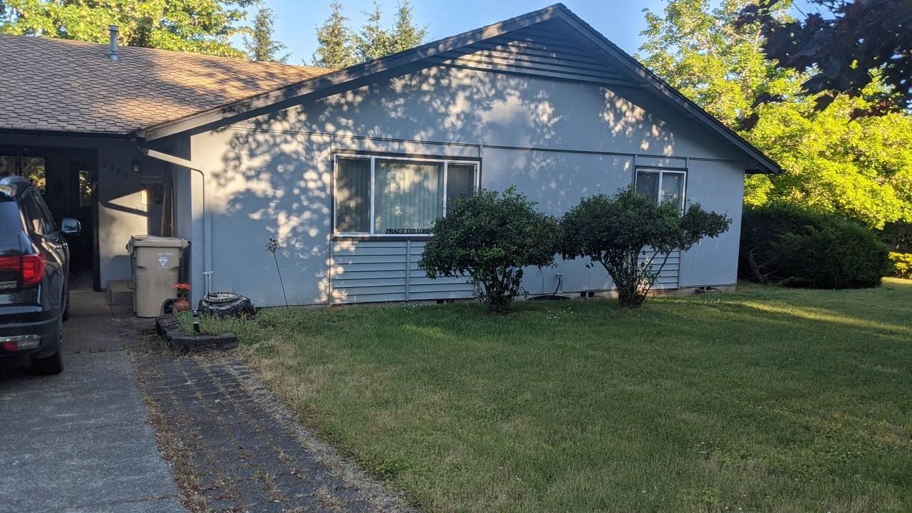 2386 Sw Elmwood Dr - Photo 3 of 12