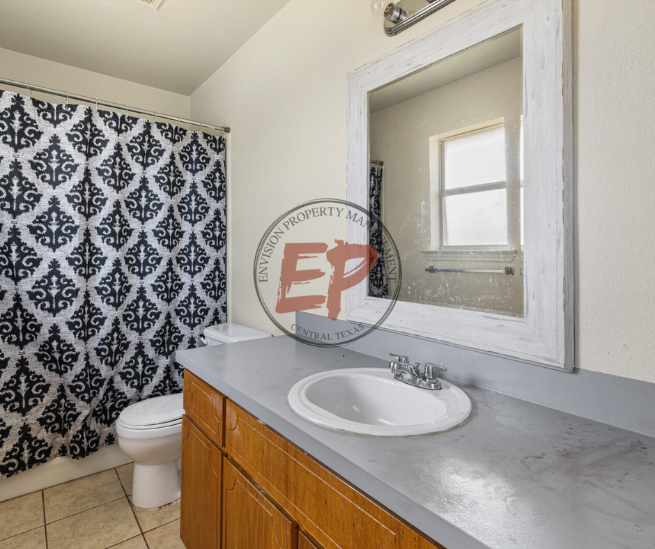 1623 Yuma Trl #A - Photo 6 of 11