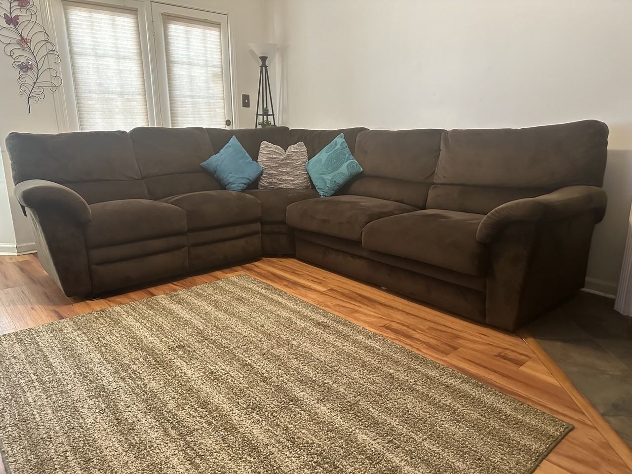 2490 Laurel Cir Nw #2490 - Photo 3 of 8