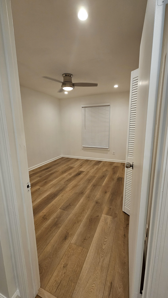 3107 Colonial Way #G - Photo 7 of 18