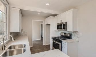 featured image of 3146 S Bonita St #NA