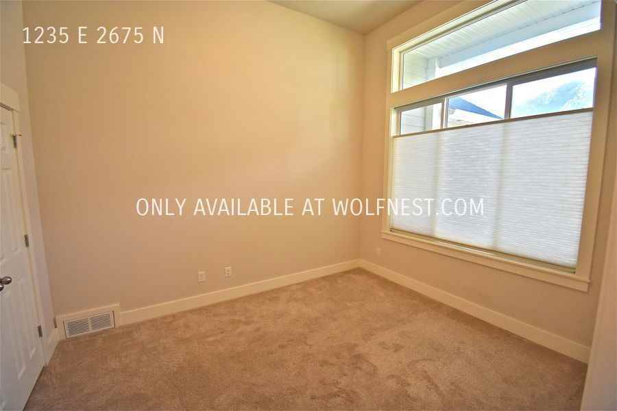 1235 E 2675 N - Photo 2 of 24