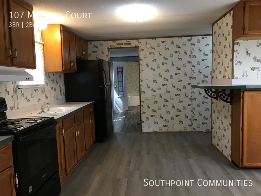 107 Mcquay Ct - Photo 2 of 11