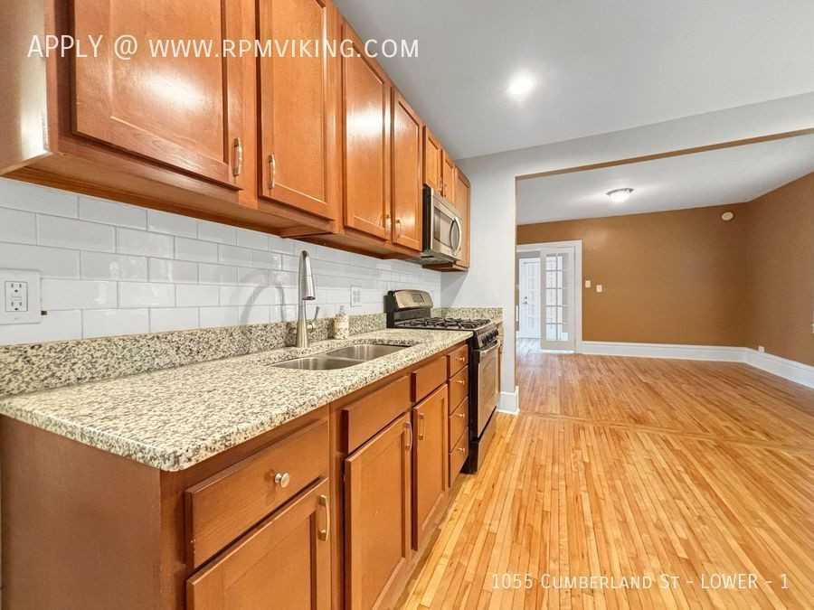 1055 Cumberland St Lowr #1 - Photo 3 of 19