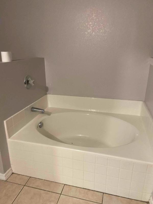 2447 Burns St - Photo 7 of 10