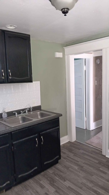 1237 Scott Ave #2 - Photo 2 of 13