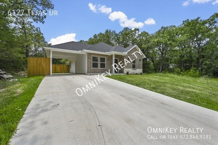 6127 Tejas Dr - Photo 3 of 21