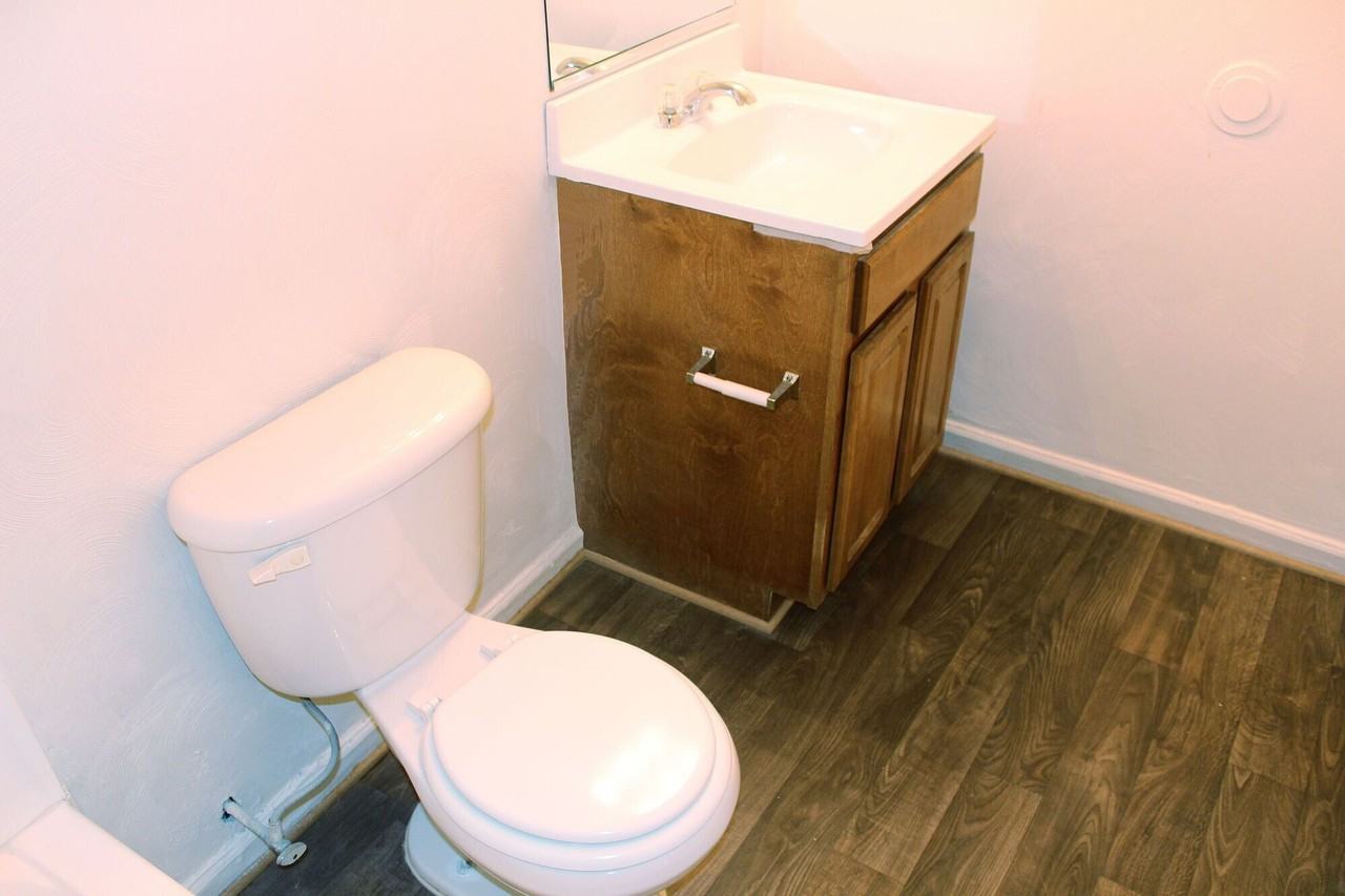 Hunters Point II - Photo 3 of 23