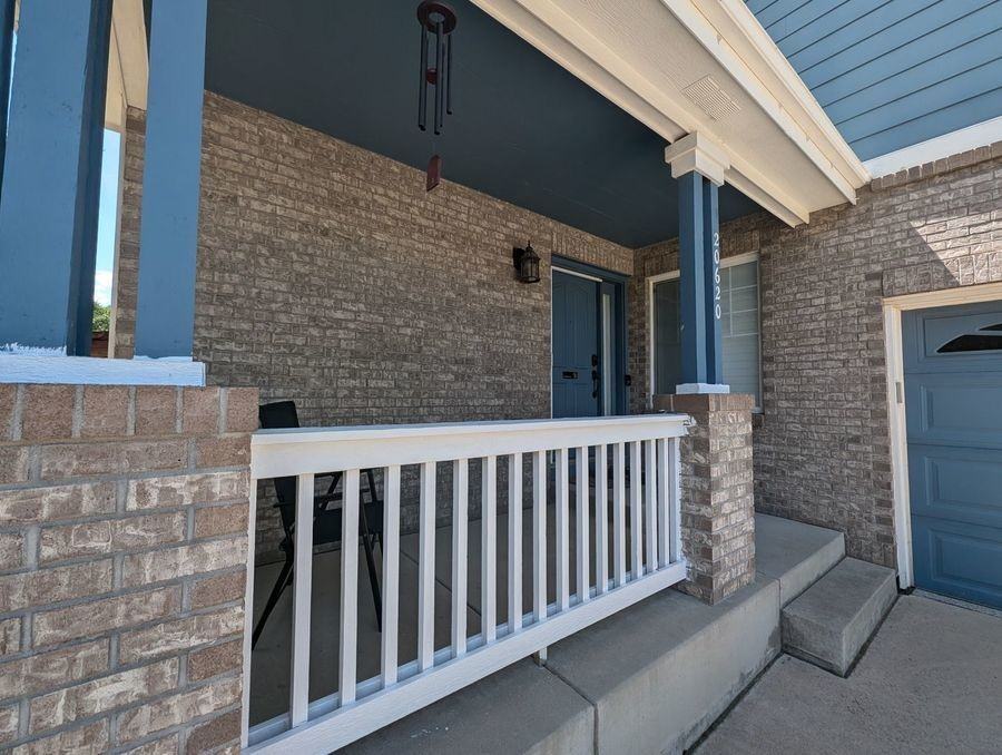 20620 E Hamilton Ave - Photo 2 of 21