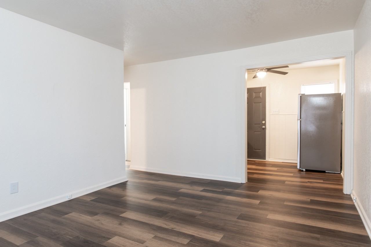 Prairie Breeze Apartments - Photo 3 of 18