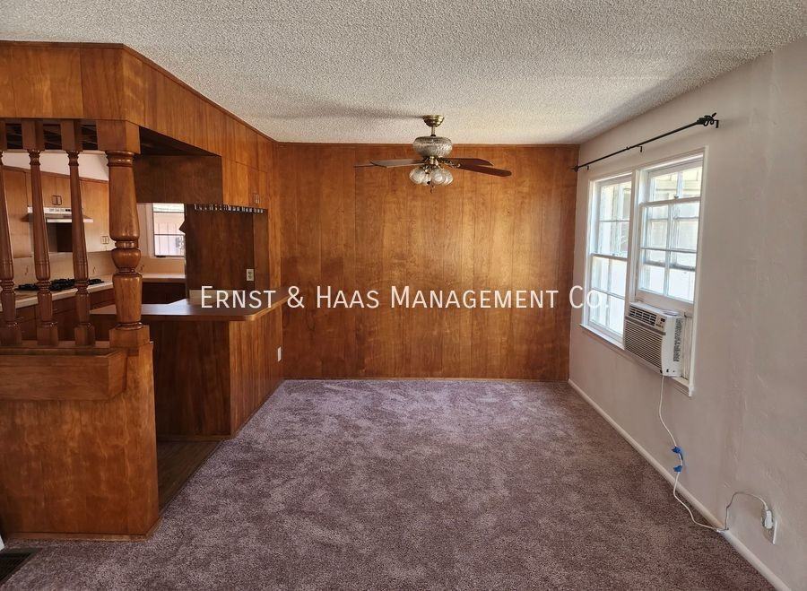 1079 E Terrace Dr - Photo 3 of 22