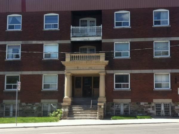 359 Davenport Road - Photo 9