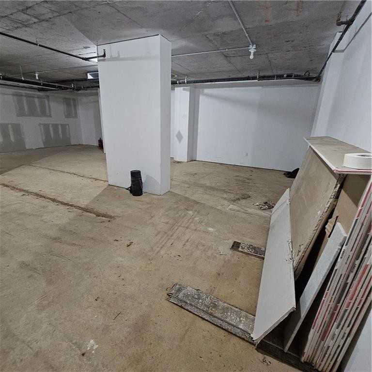 623 Avenue H - Photo 7 of 7