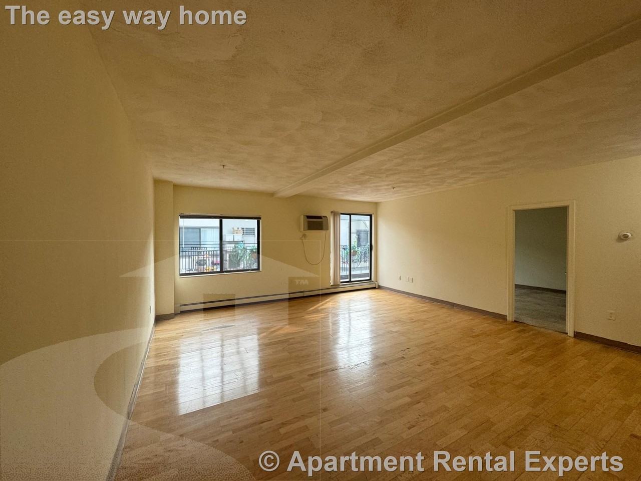373 Highland Ave #320 - Photo 7 of 13