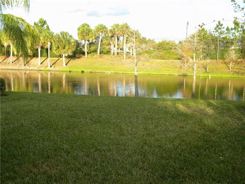 11232 SW Pembroke Dr - Photo 2 of 12