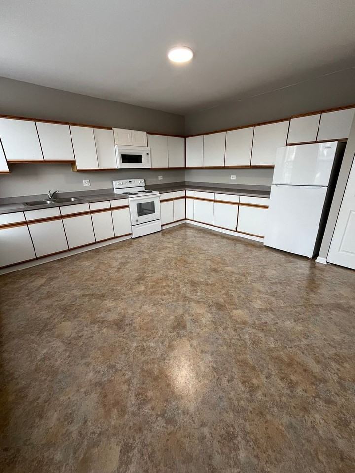 Madison-MASTER - Photo 4 of 24