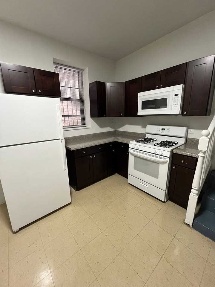 Cermak-MASTER - Photo 6 of 13