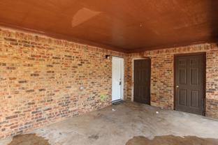 1428 E. Houston SERIES 74 - Photo 1 of 1