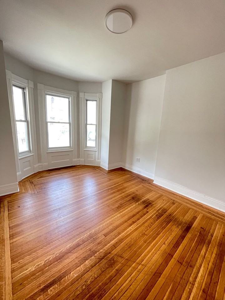 125 Third St. - Photo 2 of 16