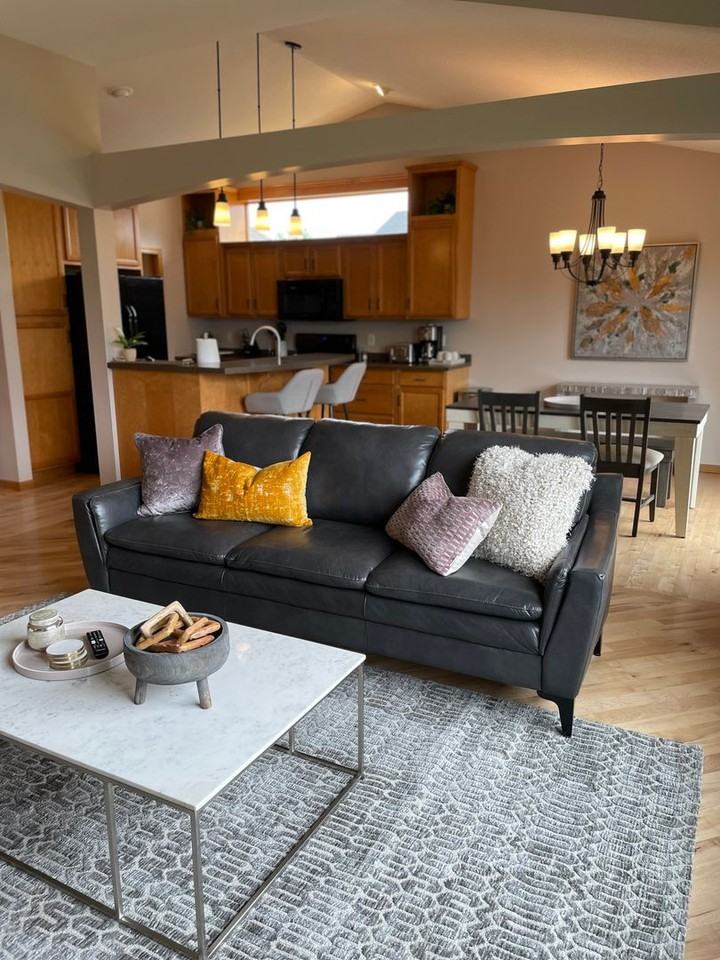 3109 Tamarack Ln Se - Photo 3 of 45