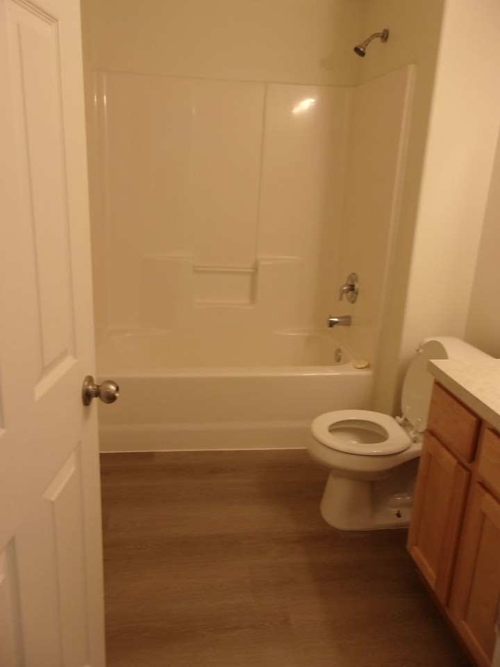 17 Se Revere Ave - Photo 4 of 8