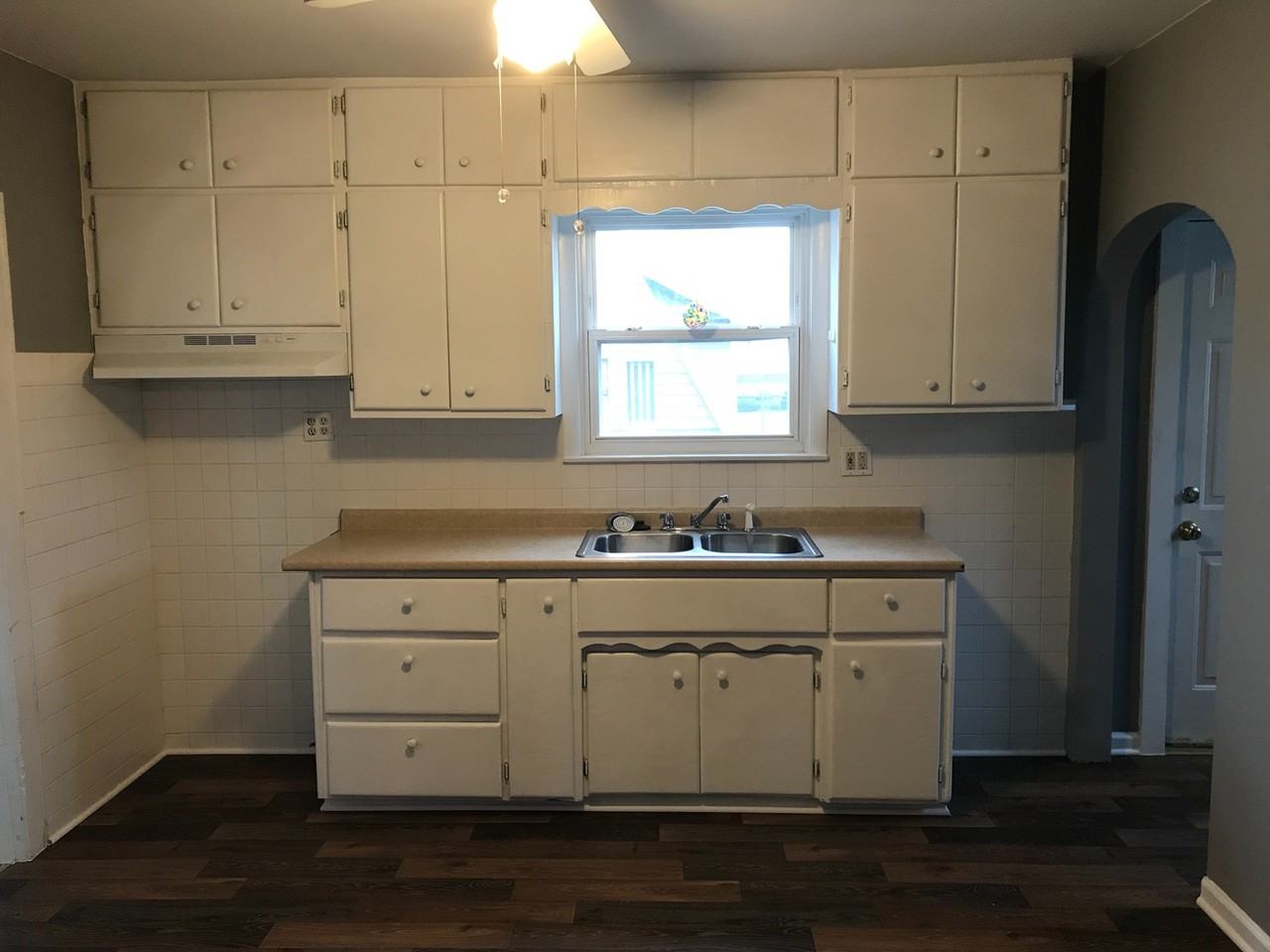 1501 1501 S UNION ST - Photo 7 of 8