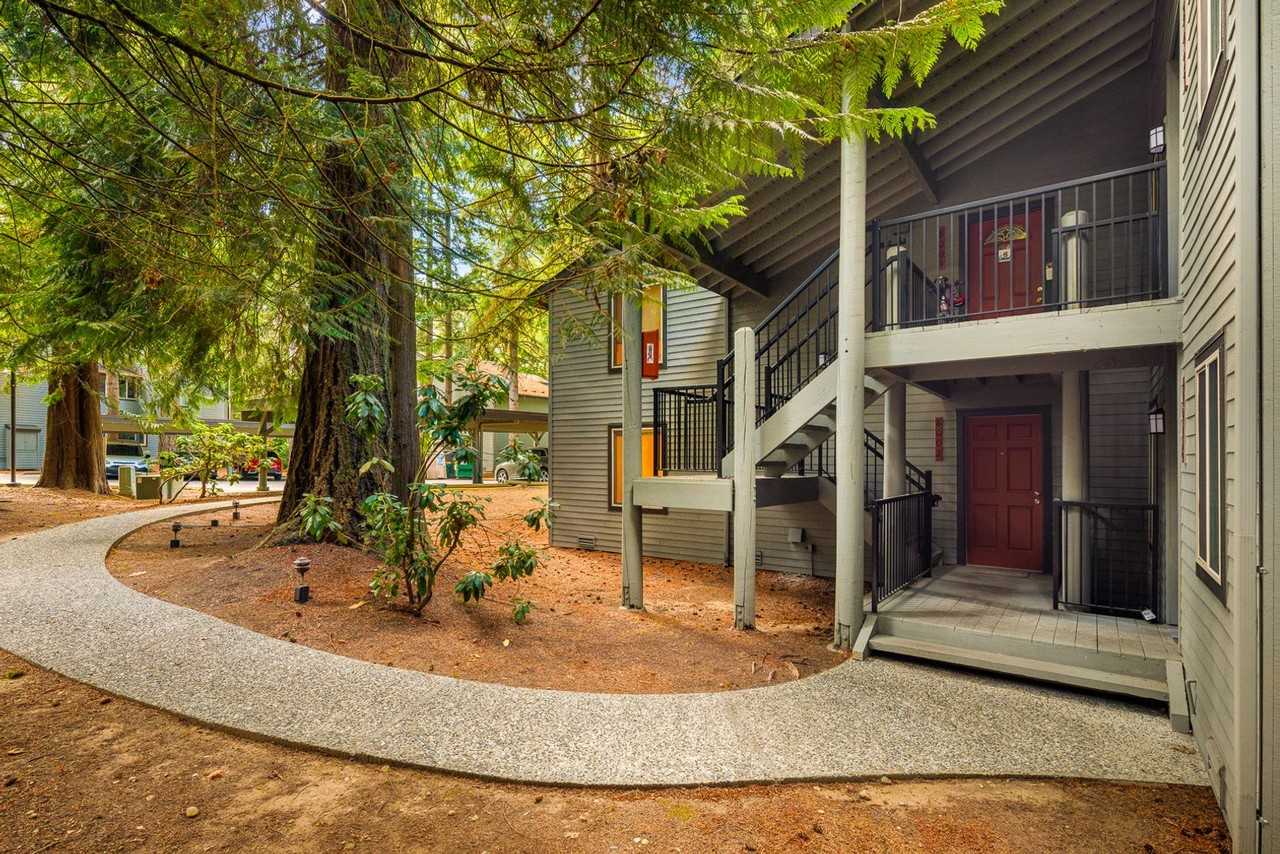 8002 145th Ave Ne - Photo 2 of 18