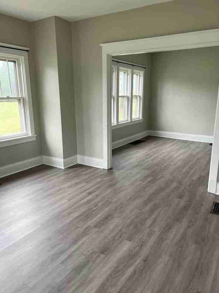 36 E Main St - Photo 2 of 16