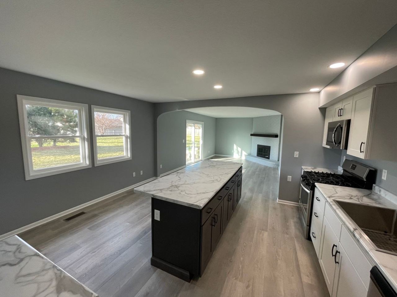 3812 Chancery Pl - Photo 5 of 20