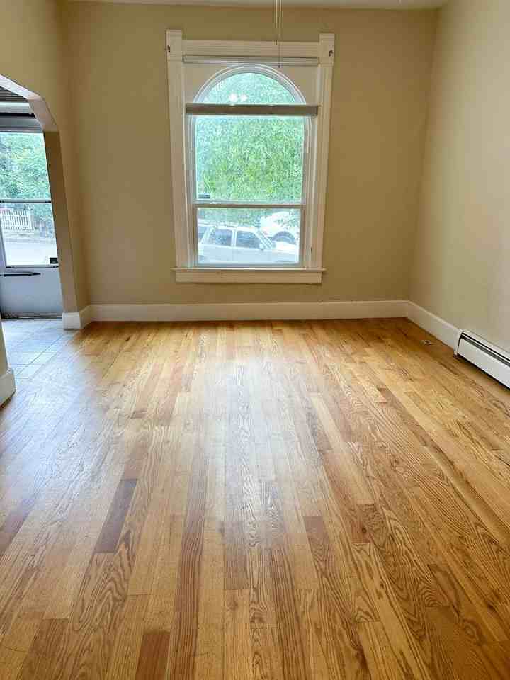 2533 Ames St #1 - Photo 4 of 15
