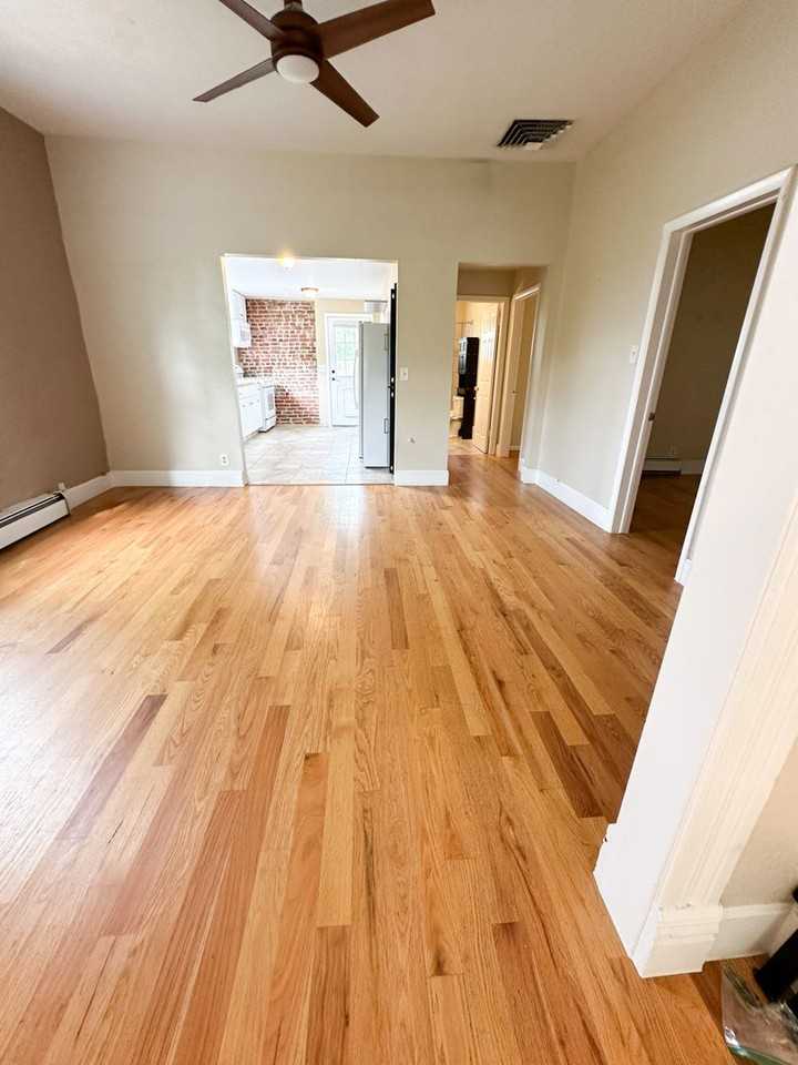 2533 Ames St #1 - Photo 6 of 15