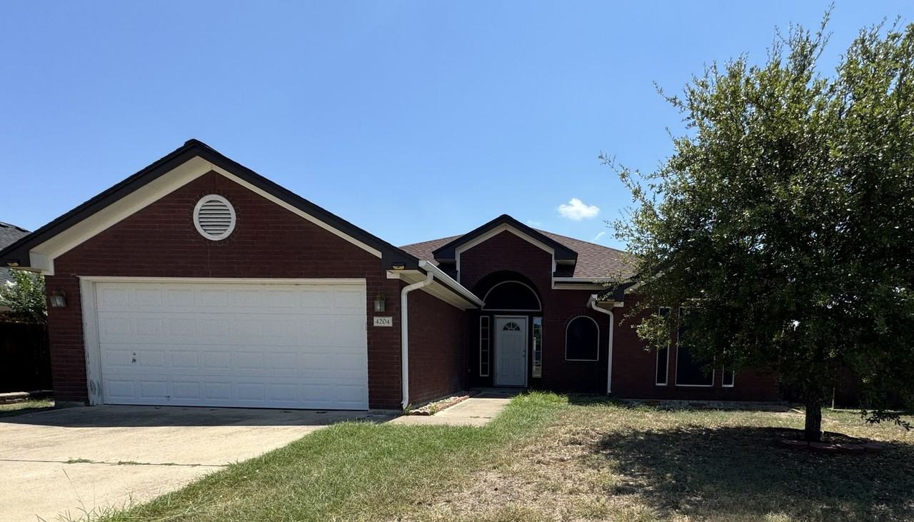 4204 Boots Dr - Photo 2 of 23