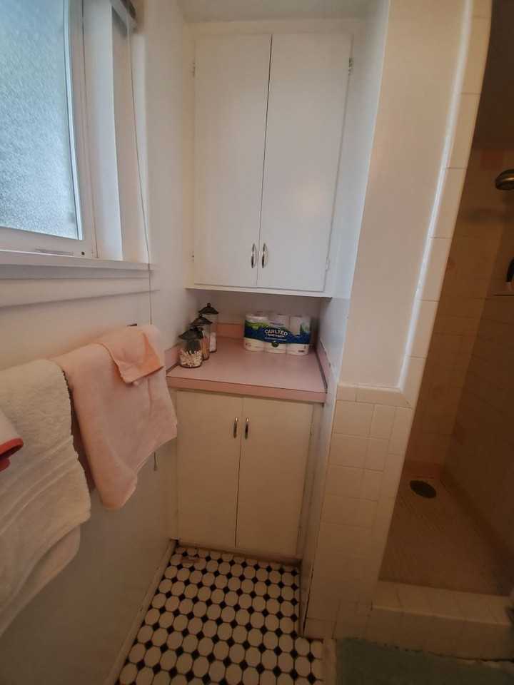 1627 Pearl St - Photo 2 of 13